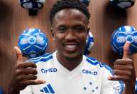 Cruzeiro oficializa compra de Sinisterra, em alta com Artur Jorge; saiba detalhes