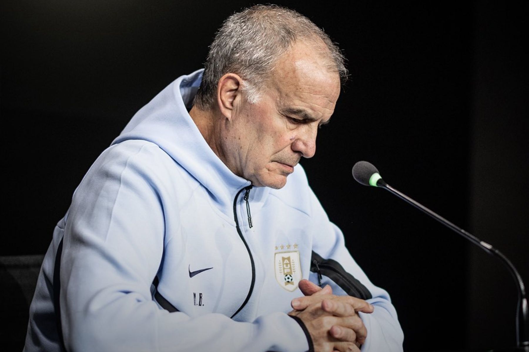 Com recorde de jogadores ‘do Brasil’, Bielsa convoca Uruguai para a Copa do Mundo