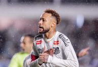 Com Neymar, Seleção Brasileira prepara pré-lista da Copa do Mundo