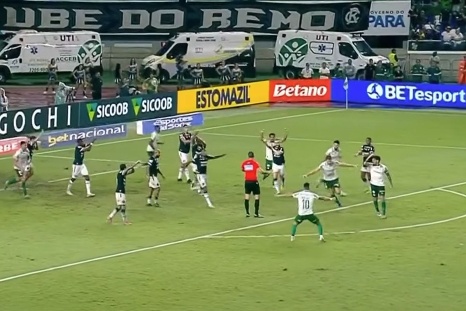 Palmeiras: CBF reconhece erro de arbitragem em gol anulado contra o Remo