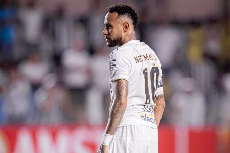 Neymar Jr. gera polarização entre torcedores • Raul Baretta/ Santos FC