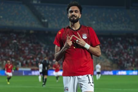 Mostafa Ziko em jogo pela Seleção Egípcia contra Rússia