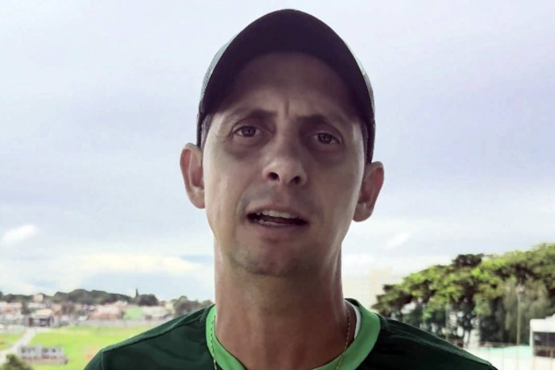 Ex-treinador da equipe sub-20 do América explica saída do clube