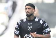 Barboza se despede do Botafogo e se emociona em recado à torcida