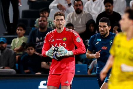 Bento em jogo contra o Al-Fateh pelo Campeonato Saudita em 2025