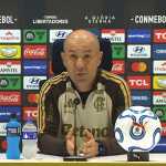 Leonardo Jardim exalta o time: 'Jogo completamente dominado pelo Flamengo'