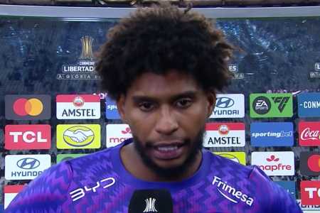 Hugo Souza em entrevista após derrota do Corinthians