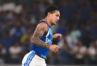 Titular do Cruzeiro manda recado à torcida e faz autocrítica após clássico