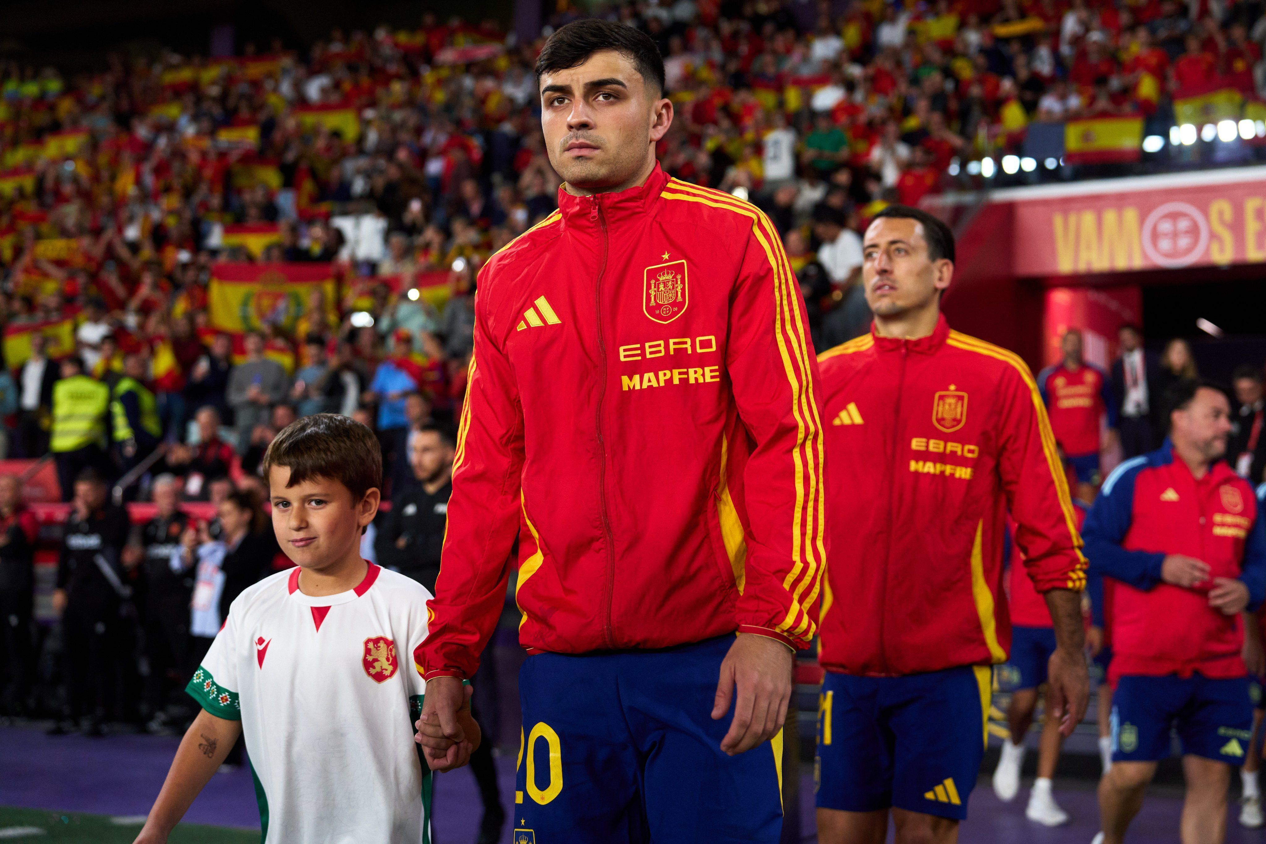 Pedri: veja números, títulos e metas do jogador da Espanha na Copa