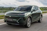 Geely EX5 começa a ser fabricado no Brasil com motor híbrido flex