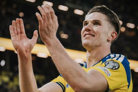 Viktor Gyokeres em jogo pela Suécia