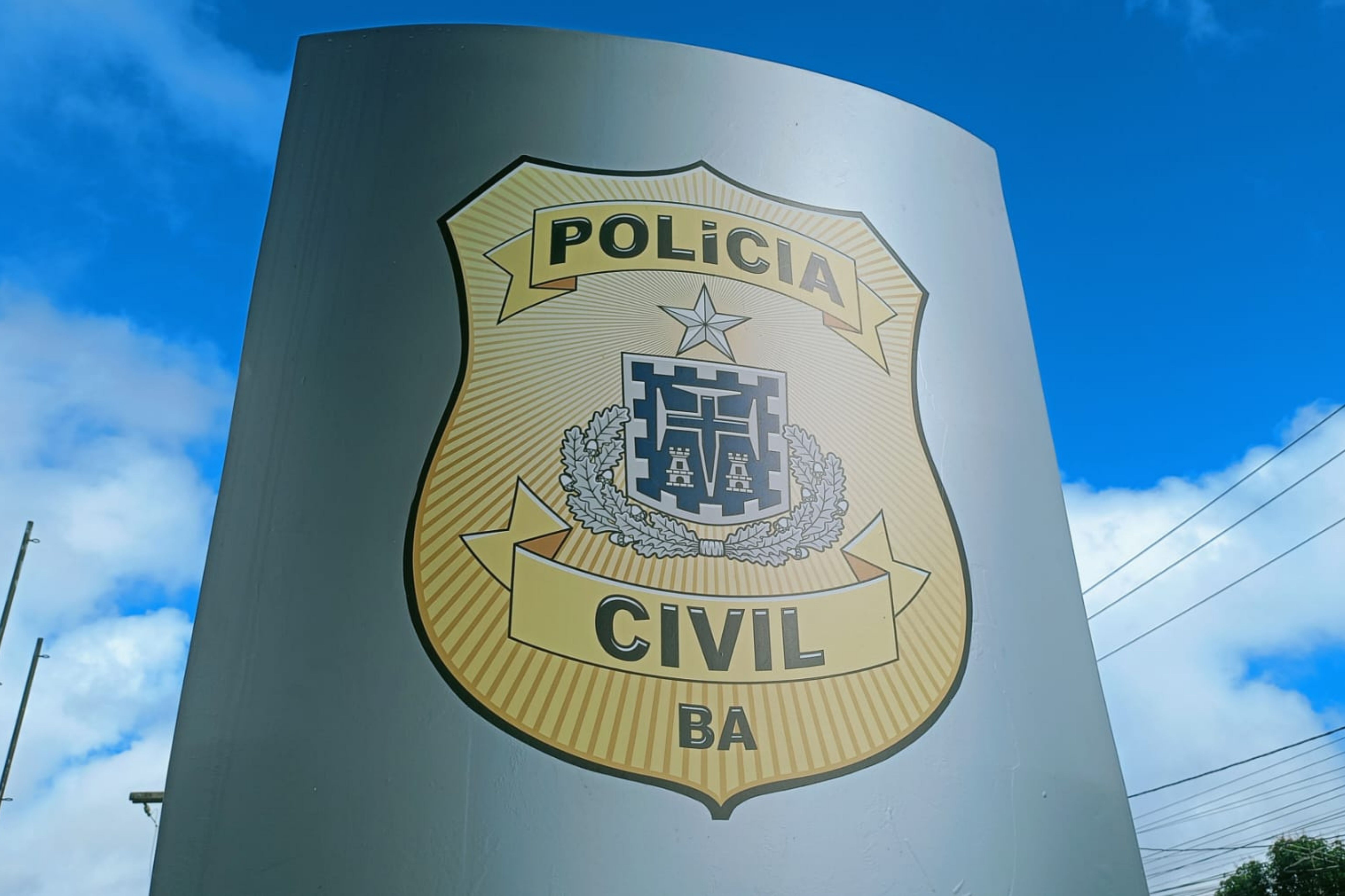 Adolescente de 16 anos é apreendida suspeita de agredir e ameaçar a própria avó