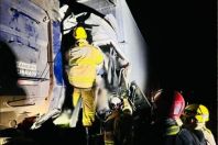 Acidente entre duas carretas deixa um morto na BR-040, em Sete Lagoas
