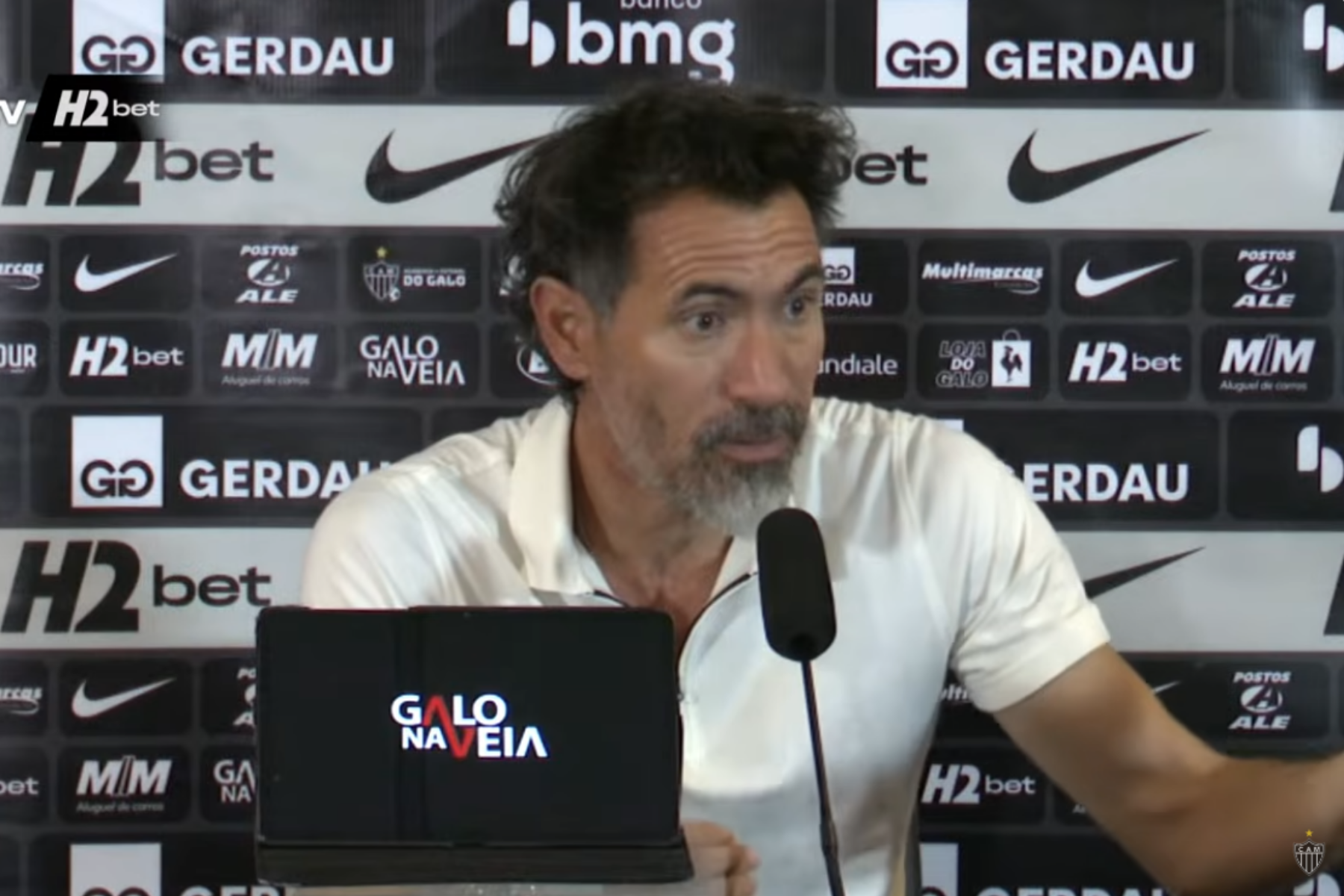 Domínguez reage à atuação decisiva de Everson em Ceará x Atlético: 'Não me surpreende'