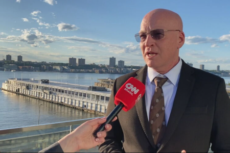 Alex Carvalho, presidente da FIEPA, em entrevista para a CNN durante o Brazil Week