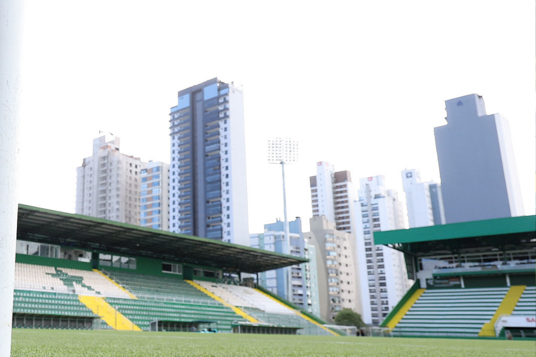 Chapecoense x Botafogo: veja escalações para jogo da Copa do Brasil