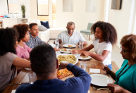 Fim da mesa de jantar? A nova tendência mais elegante e prática de 2026