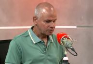 No 'Rádio Vivo', TiLú descobre dia de nascimento de apresentadores e conta situações inusitadas