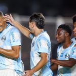 Grêmio fatura premiação em dinheiro após goleada contra Riestra pela Sul-Americana