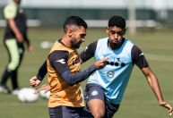Coritiba terá novidades contra o Inter pelo Brasileiro; veja opções de Seabra