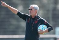 As opções de Odair para substituir destaque do Athletico-PR contra o Vasco