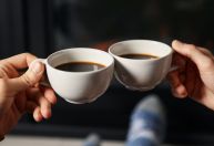 'Geração saúde' impulsiona setor de café: jovens trocam álcool por cafeína