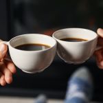 'Geração saúde' impulsiona setor de café: jovens trocam álcool por cafeína