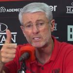 Odair abre o jogo e defende Bruninho após afastamento no Athletico-PR