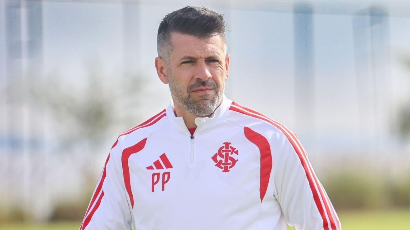 Pezzolano prepara novidades no Internacional para GreNal decisivo pela Copa do Brasil