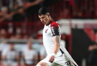 Titular do Athletico-PR é liberado pelo STJD para atuar contra o Flamengo