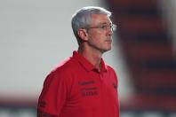 Athletico-PR volta a negociar renovação com o técnico Odair Hellmann
