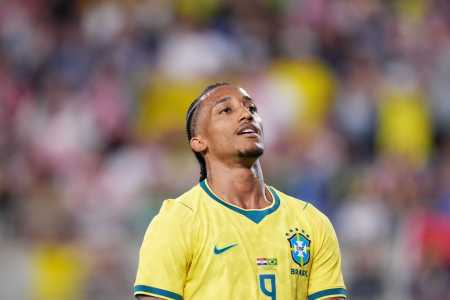 João Pedro em ação pela Seleção Brasileira