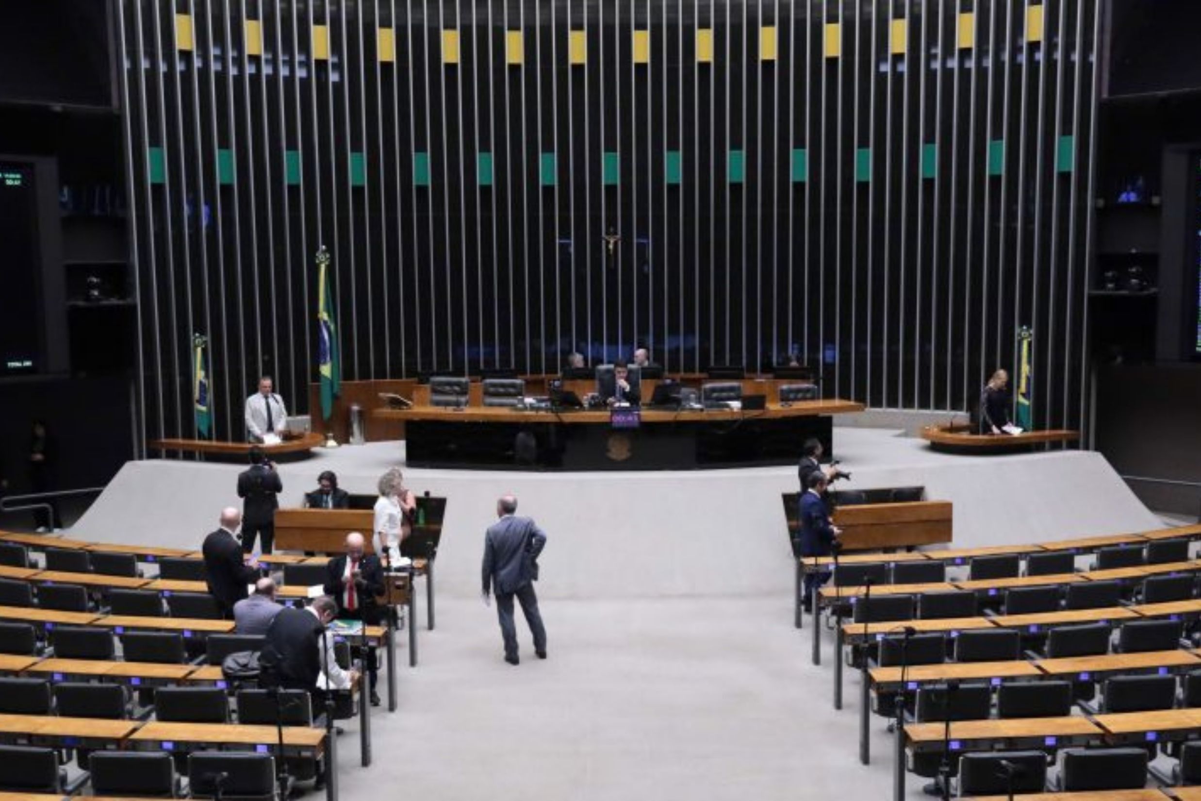 Câmara aprova 'Lei do Safrista' que garante Bolsa Família durante colheita