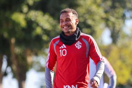 Alan Patrick pode ser novidade no Inter contra o Vitória