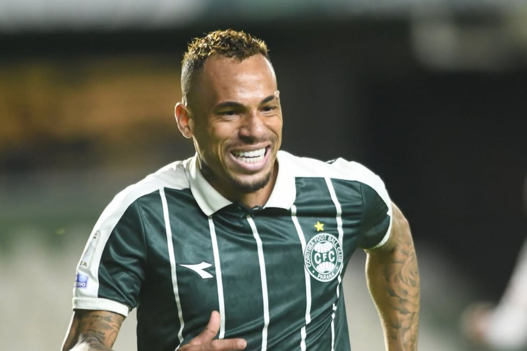 Veja o que disseram Breno Lopes e Lavega, heróis do Coritiba contra o Bahia