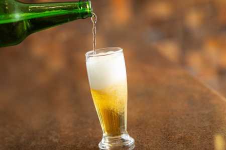 Onde nasce a cerveja no Brasil? Mapa da Embrapa revela as regiões que dominam a produção