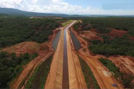 Obra é realizada no Ceará, no Nordeste