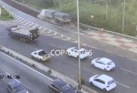 Vídeo: carreta bi-trem utiliza área de escape do Anel Rodoviário nesta sexta (8)