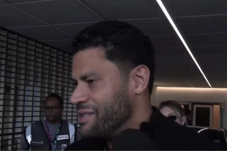 Hulk desembarcou no Rio de Janeiro nesta segunda-feira (11)