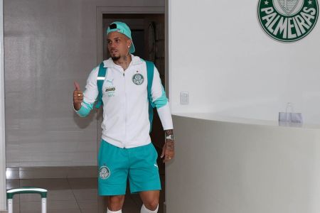 Paulinho viaja com o Palmeiras para o Peru • Divulgação/Palmeiras