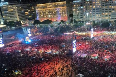 Lobacabana: imagens de drone impressionantes mostram a praia do Rio para o show de Shakira
