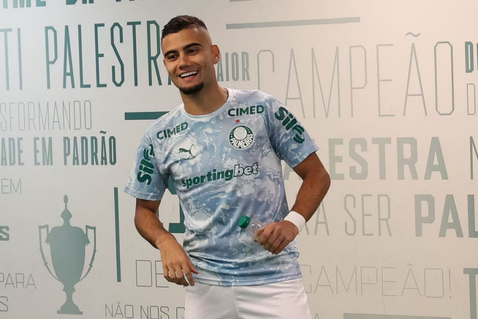 Ancelotti inclui jogador do Palmeiras na pré-lista da Seleção Brasileira