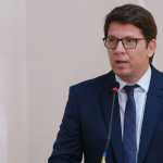 PT aciona PGR contra Mário Frias por suspeita de rachadinha