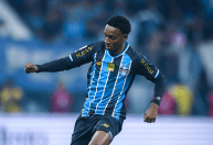 Jornal europeu se derrete por joia do Grêmio e o coloca na mira do Lille