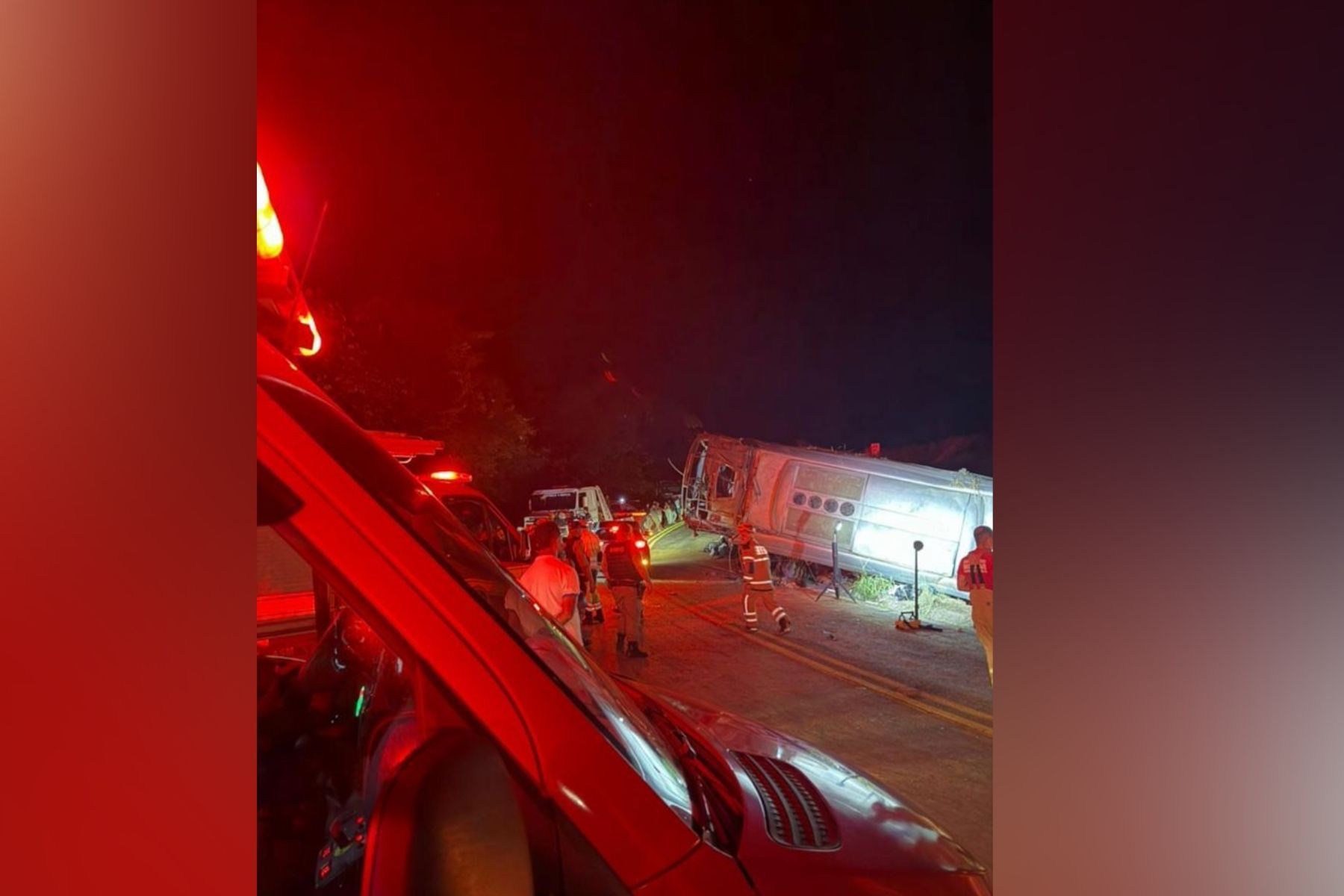 Acidente com 40 trabalhadores em Diamantina pode ter sido causado por falha nos freios