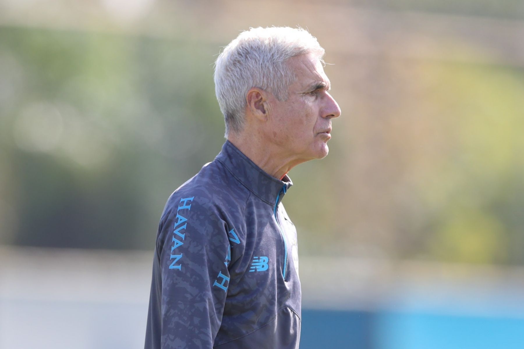 As opções de Luís Castro no Grêmio para enfrentar o Palestino pela Sul-Americana