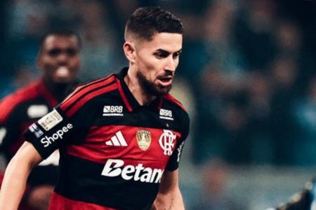Jorginho é um dos principais nomes do meio-campo do Flamengo