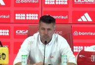 Pezzolano elogia goleada do Inter sobre Vasco: 'Versão muito boa do que queremos'