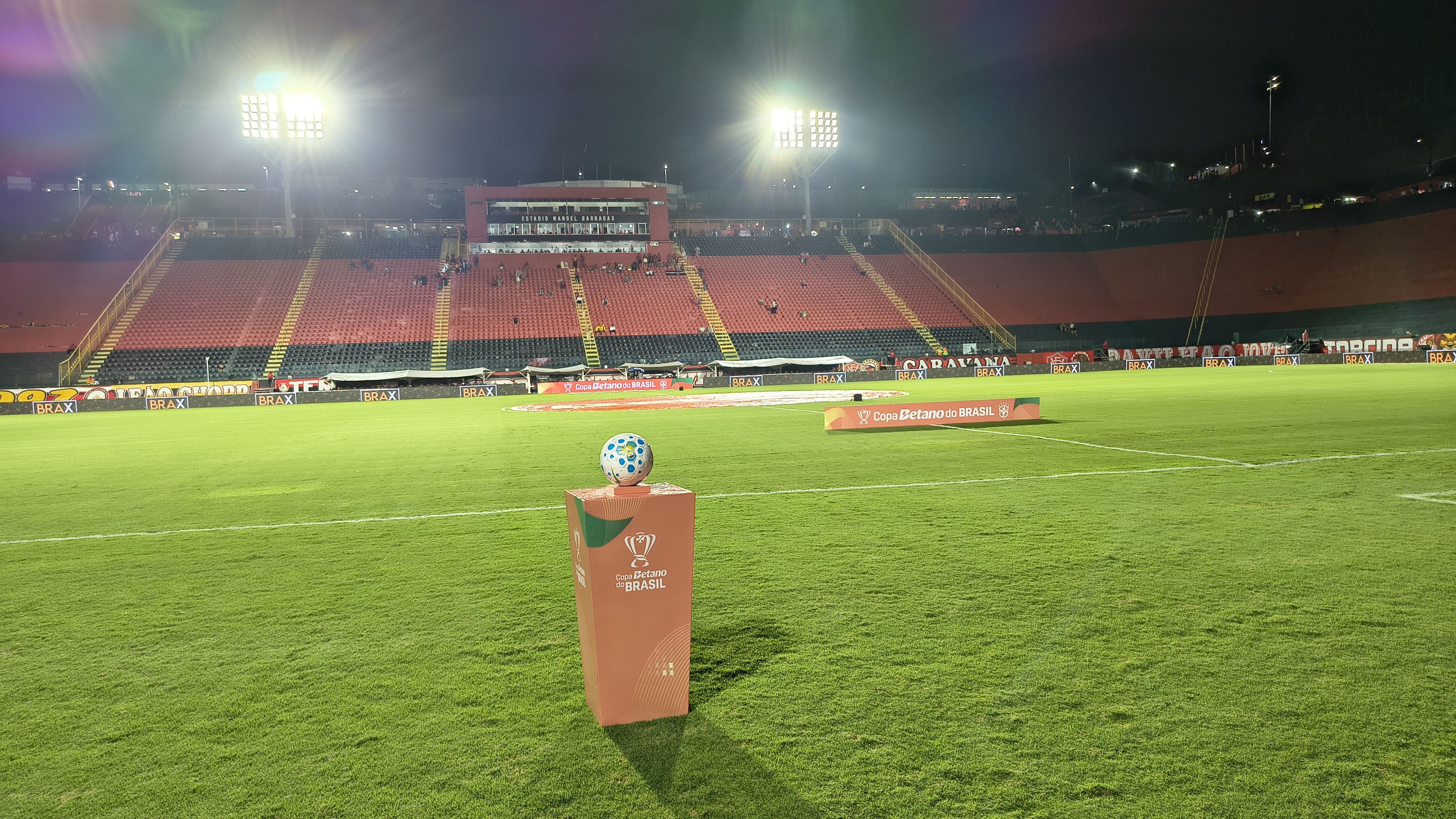 Vitória x Flamengo: veja escalações para jogo de volta da 5ª fase da Copa do Brasil