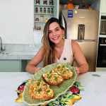 Toast caramelizado de pera com gorgonzola; confira a receita